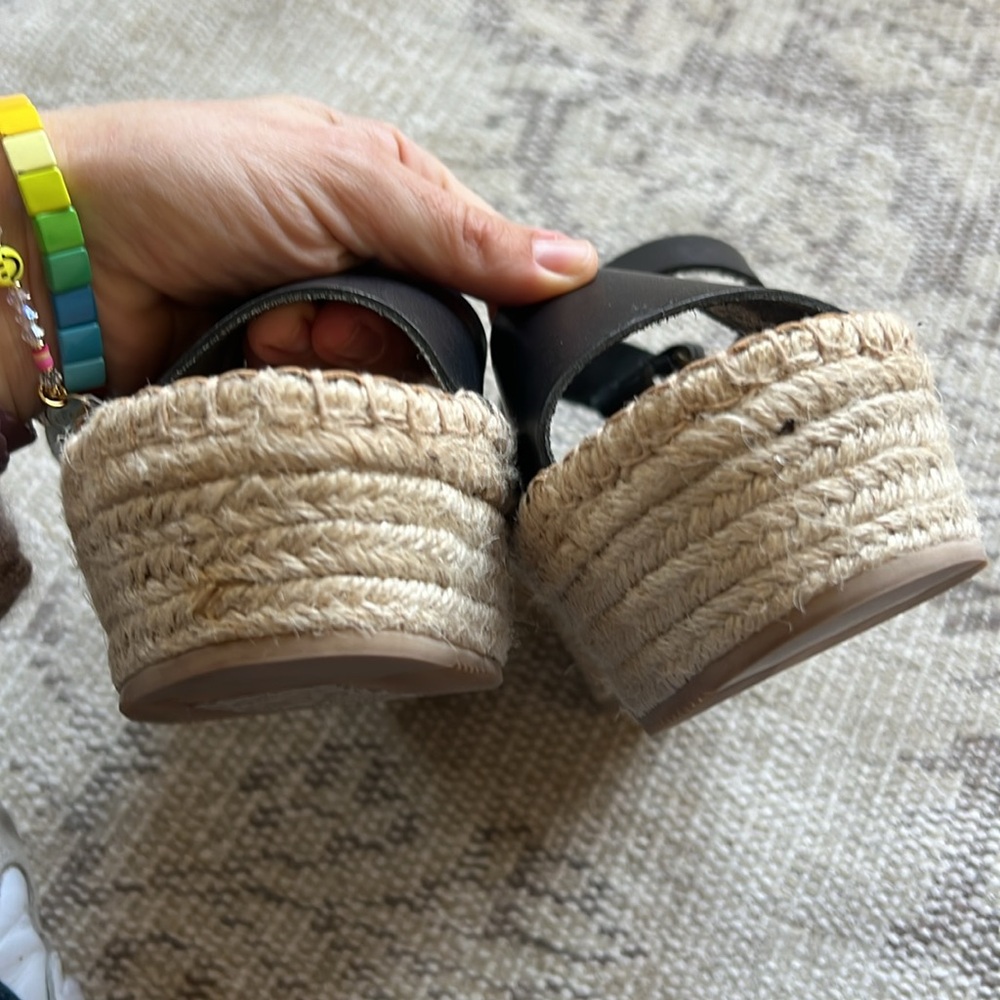 Soludos black flatforms 🖤NEVER BEEN WORN - Picture 6 of 7